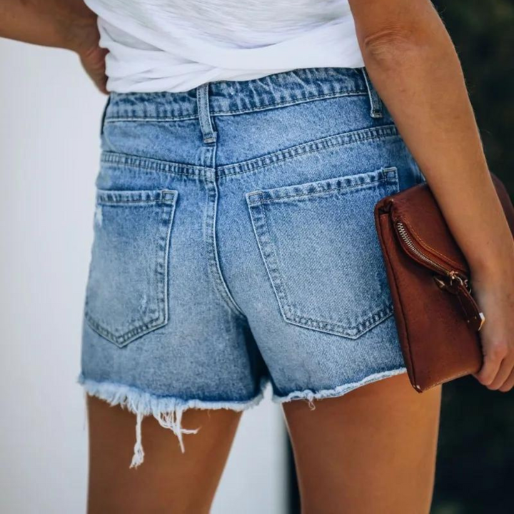 Hildegard - Modieuze asymmetrische denim shorts voor dames