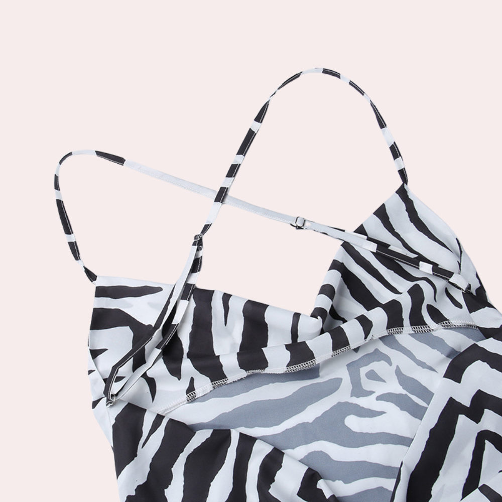 Dayana - Gedurfde Rugloze Maxi met Zebra Strepen